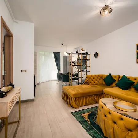 Marina Breeze Luxury Premier *