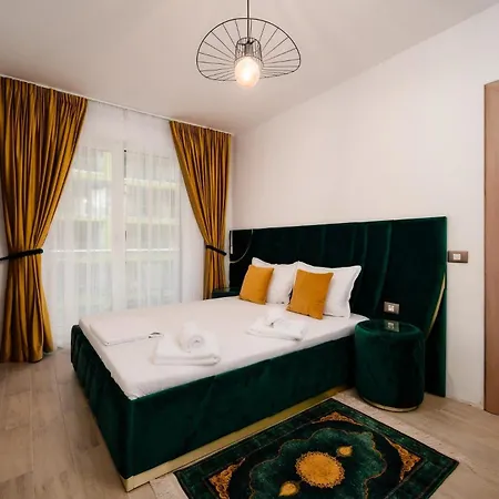Marina Breeze Luxury Premier Mamaia